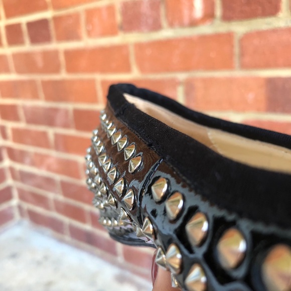 CHRISTIAN LOUBOUTIN | Black Studded Ballet Flats - Picture 9 of 13